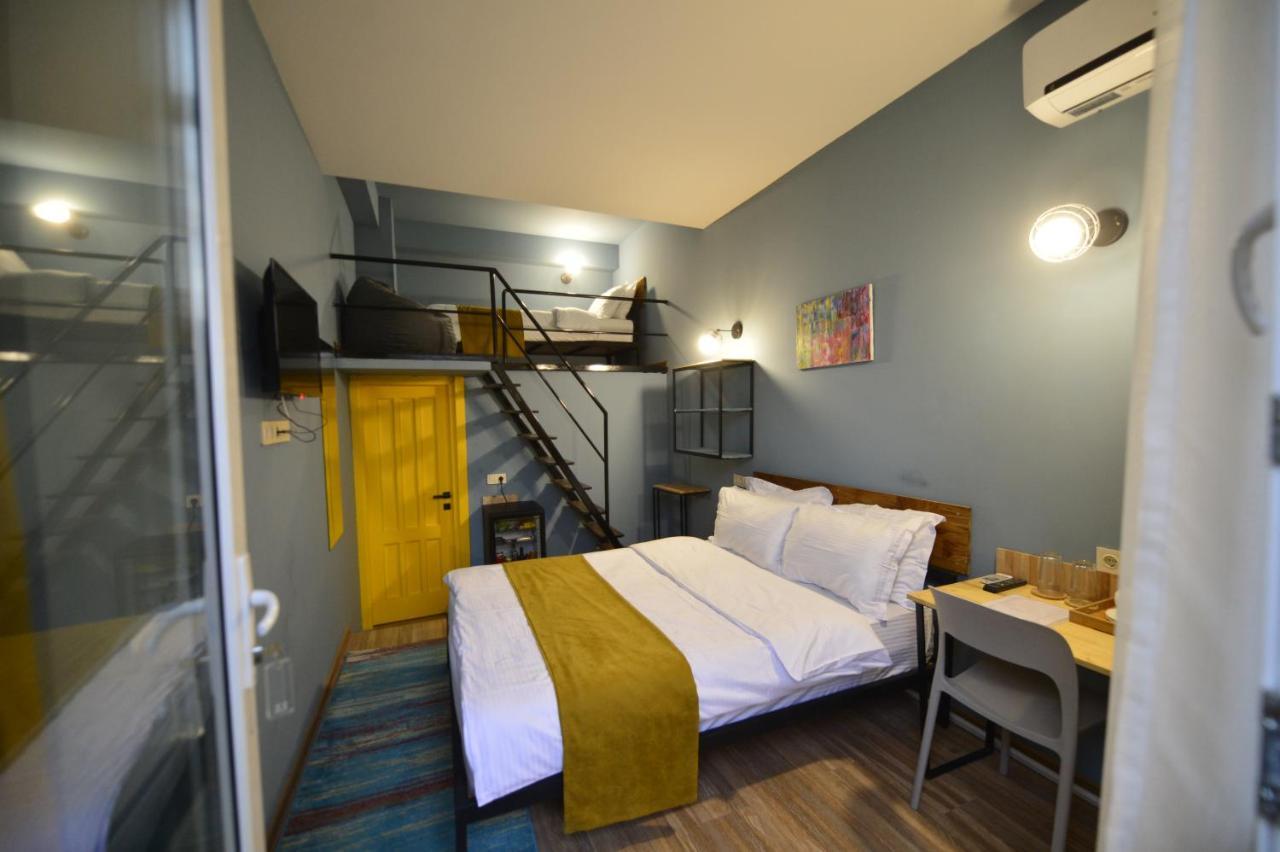 Boutique Hotel 27+ Tbilisi Exterior photo